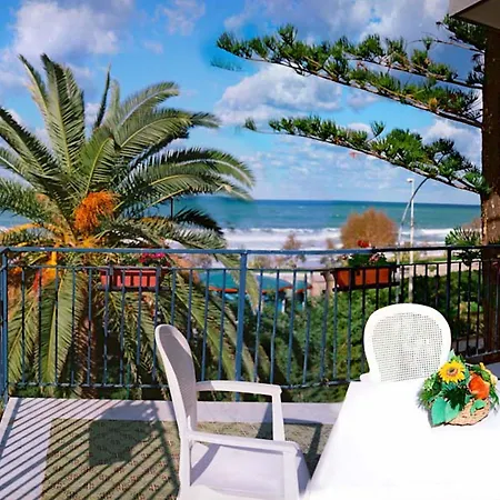 ガイア ホテル 4*