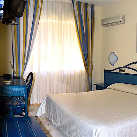 ホテル ガイア チェファル