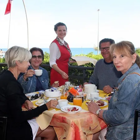 ガイア ホテル 4*