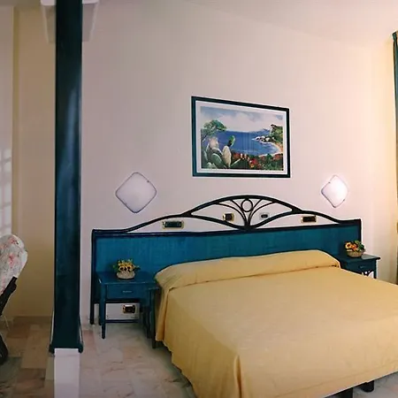 ガイア 4* チェファル