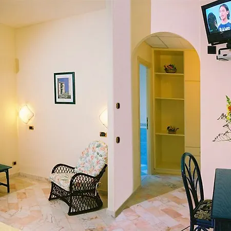 ホテル ガイア 4*