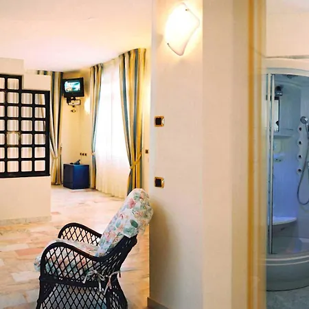 ホテル ガイア 4*